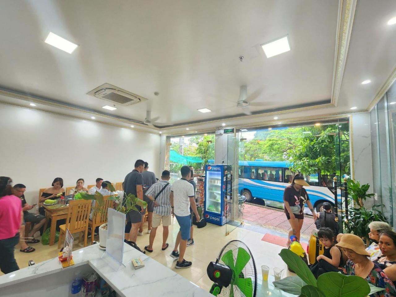 Tung Quang Hotel Dong Khe Sau 外观 照片