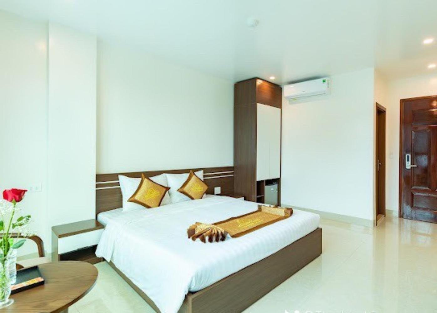 Tung Quang Hotel Dong Khe Sau 外观 照片
