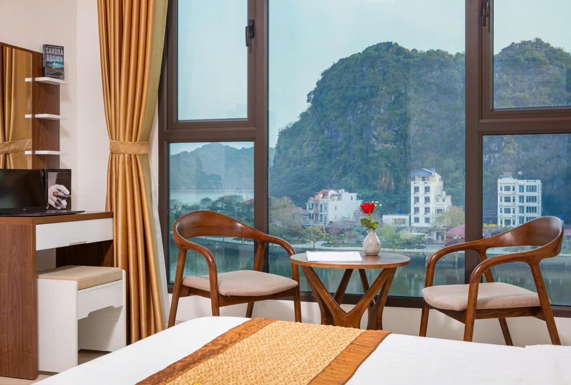 Tung Quang Hotel Dong Khe Sau 外观 照片