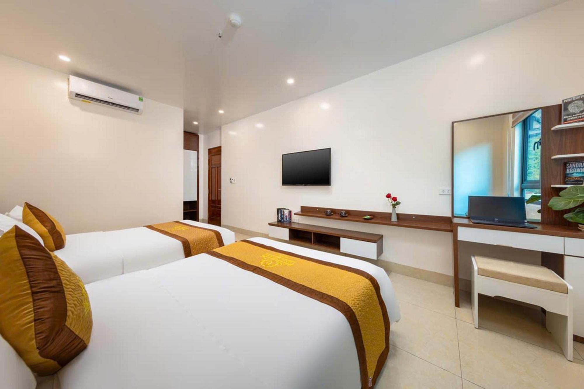 Tung Quang Hotel Dong Khe Sau 外观 照片